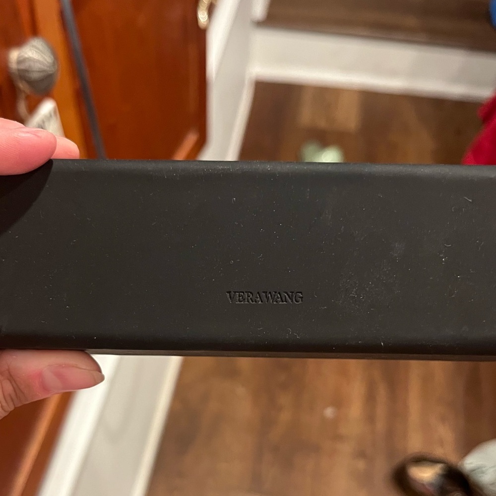 Vera wang glasses case